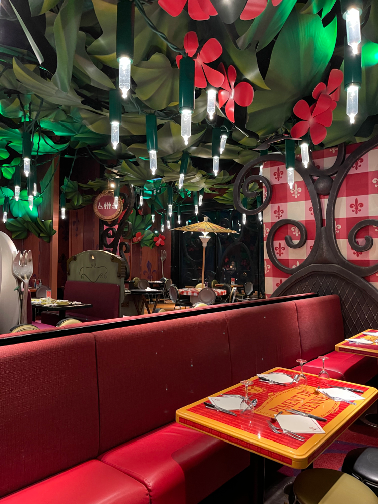 Bistrot Chez Rémy im Disneyland Paris - Ambiente