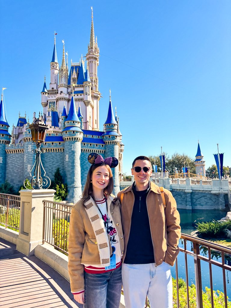 cedricerlebt und finja in magic kingdom